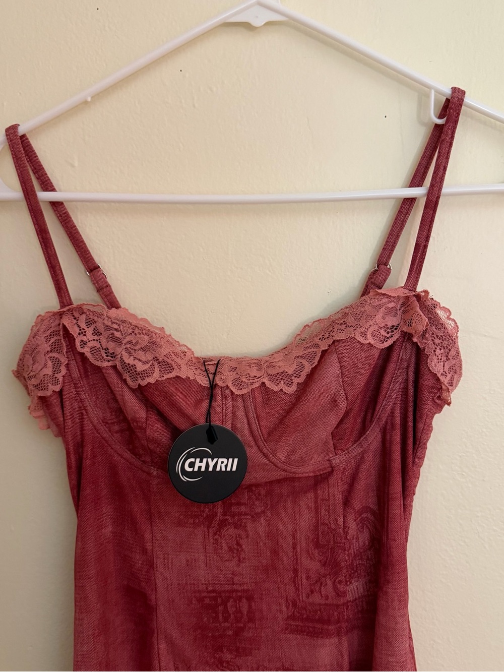 CHYRII Red Lace Trim Body con Dress - NWT - Picture 2 of 8